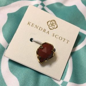 NWT Kendra Scott charm